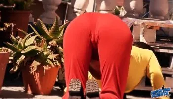 Hot Brunette Teen Exposes Massive Tits And Ass
